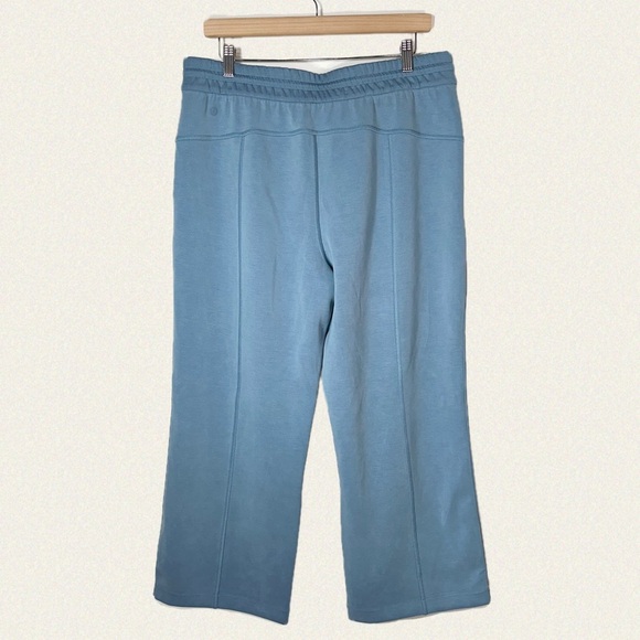 Lululemon Softstreme High-Rise Straight-Leg Cropped Pant - Picture 6 of 8